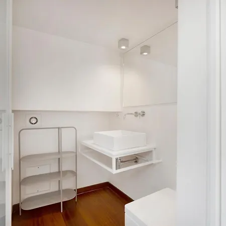 Moderno Vista Mare * نابولي